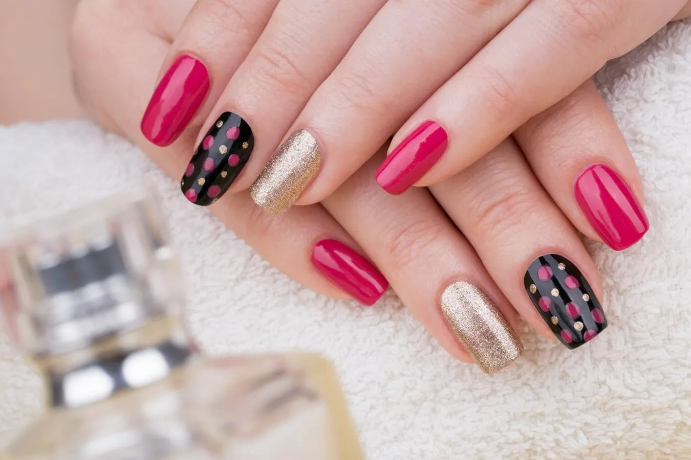 nail